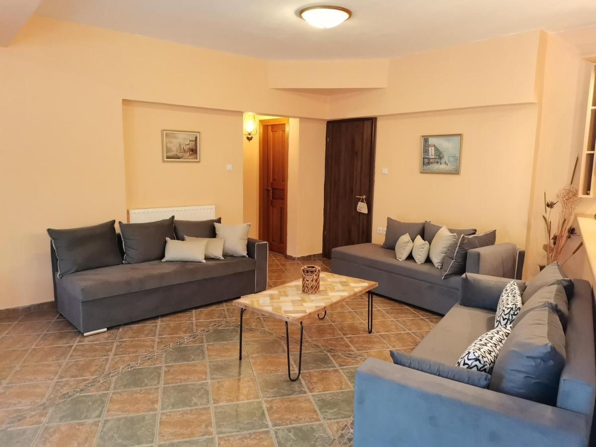Christie'S Ground Floor Apartment By The Sea Kato Gatzea Exteriér fotografie